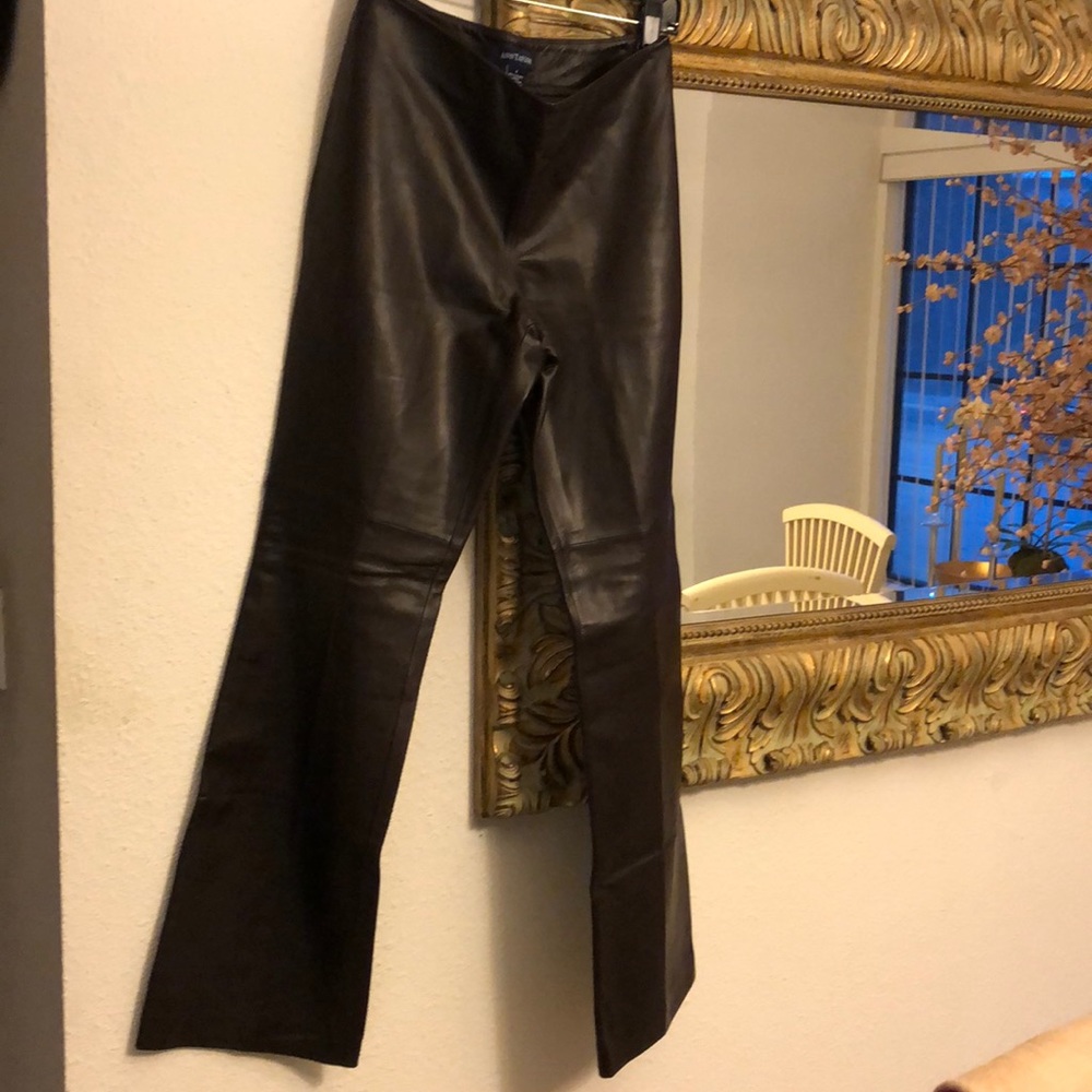 Ann Taylor Brown leather pants in size 6